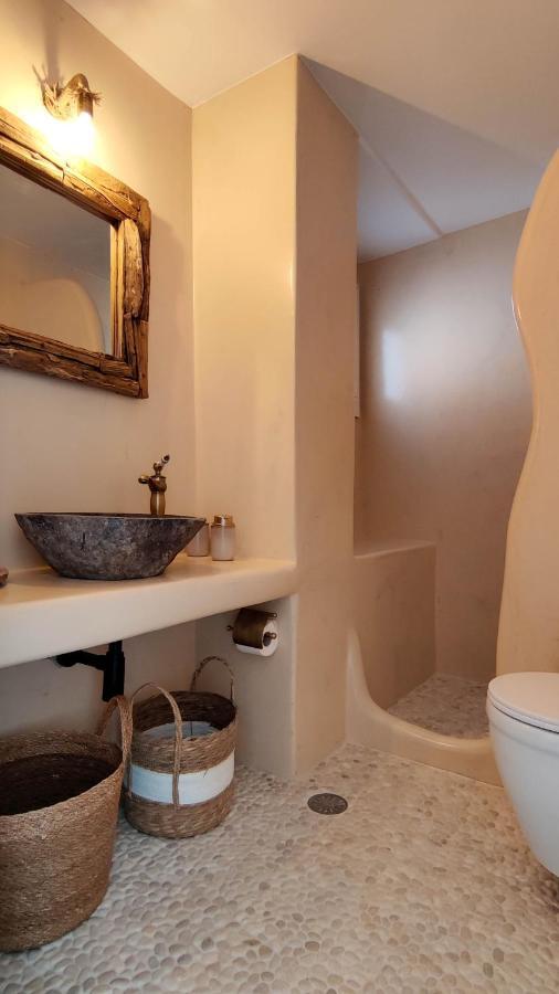 Laina Traditional Guest House Apérathos المظهر الخارجي الصورة